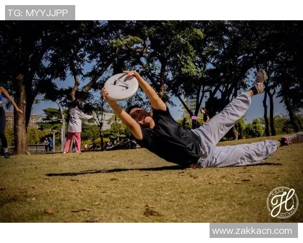 西安飞盘队的拼搏之路与极限运动嘉年华的精彩瞬间